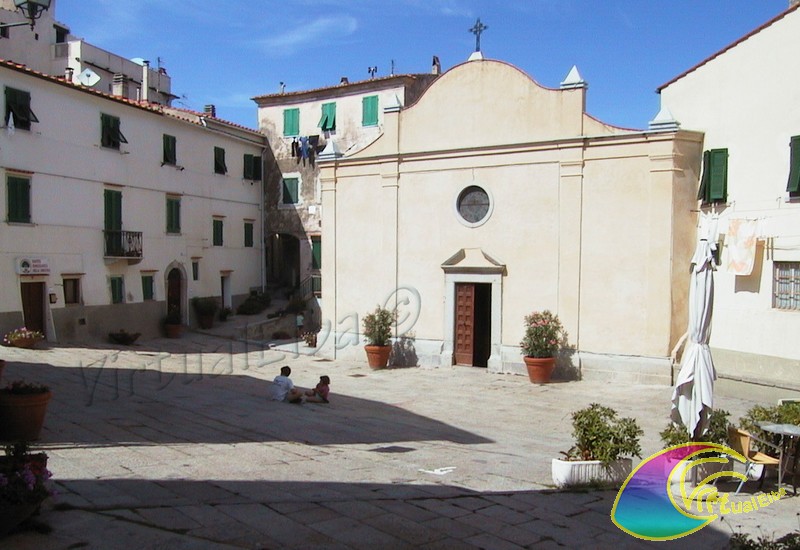 Piazza alla Chiesa San Piero