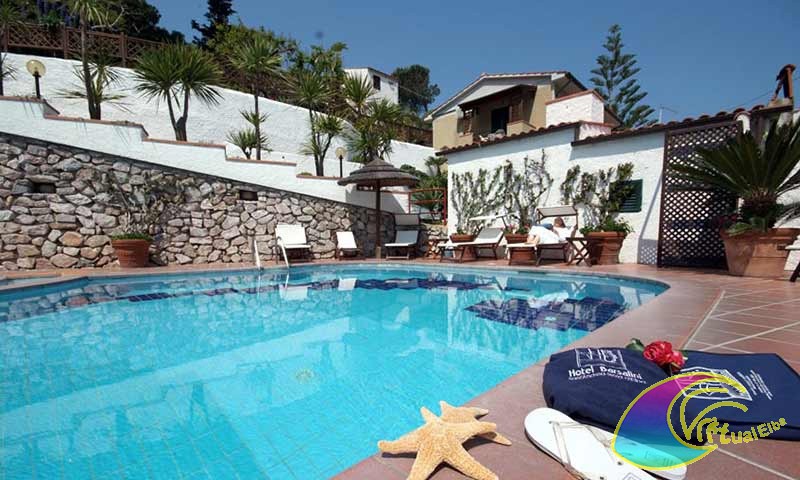 Piscina Albergo Barsalini