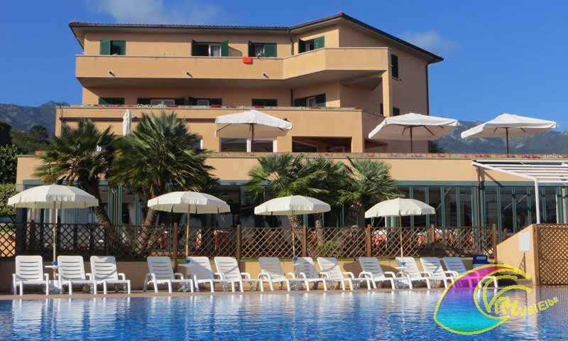 Piscina Hotel Isola Verde