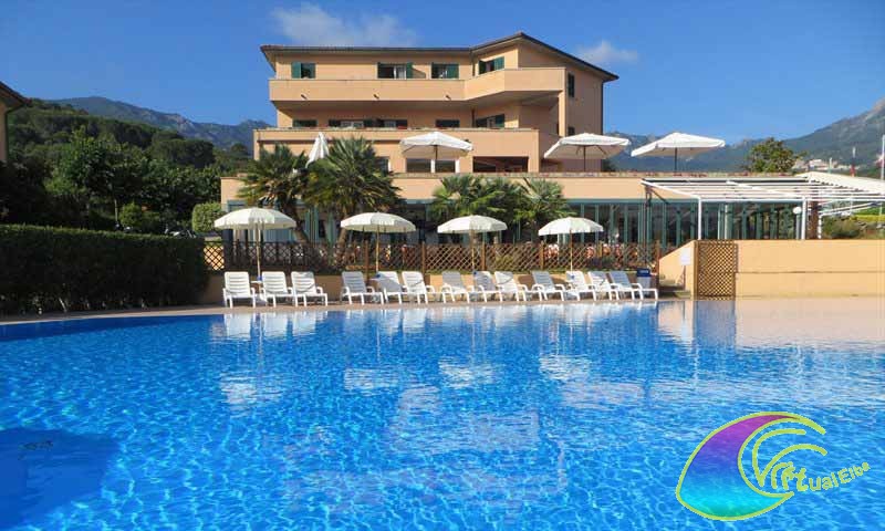 Piscina Hotel Isola Verde