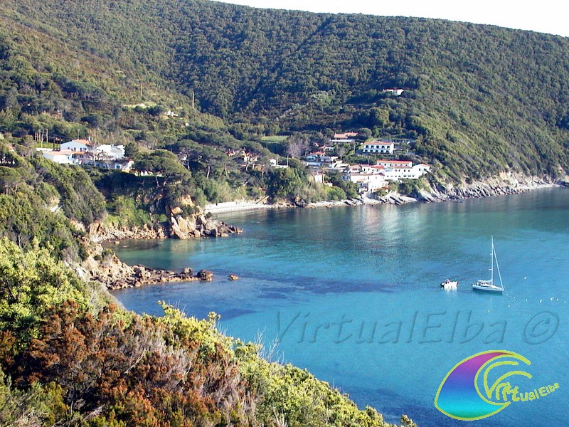 La Spiaggia del Viticcio Enfola