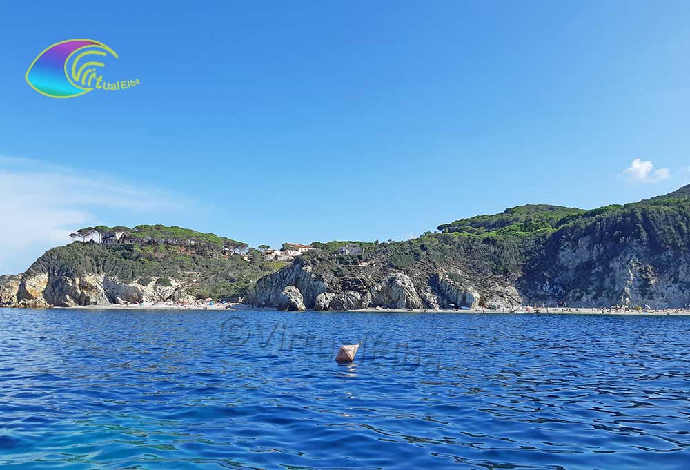 Spiaggia La Sorgente Enfola