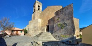 Chiesa di San Niccolò e la piazzetta Poggio