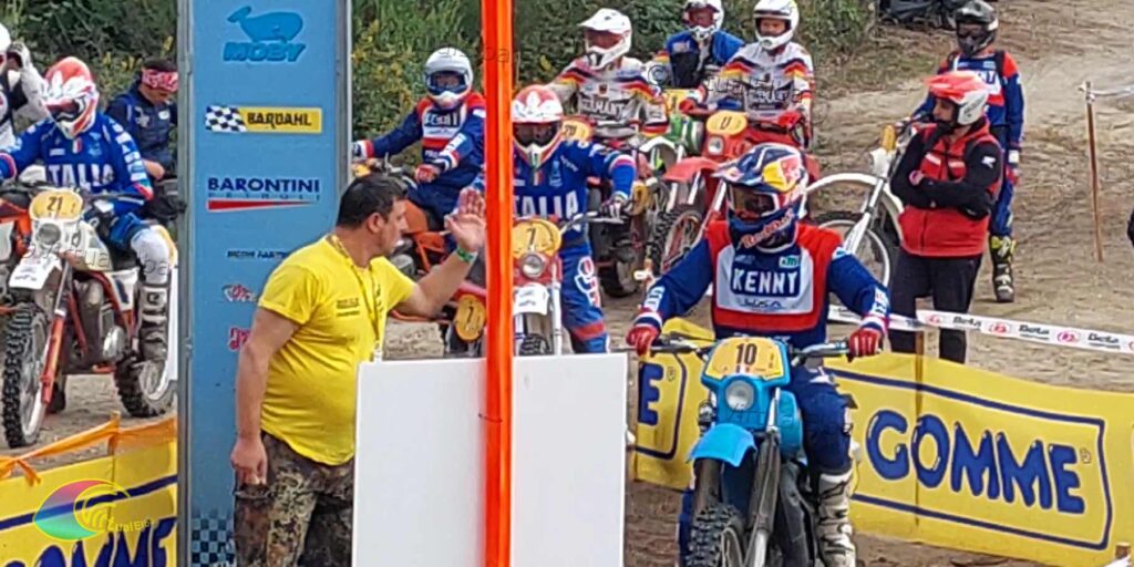 Peterhansel Pellegrinelli Tortoli Enduro Trophy 2021 inizio PS 1 day two