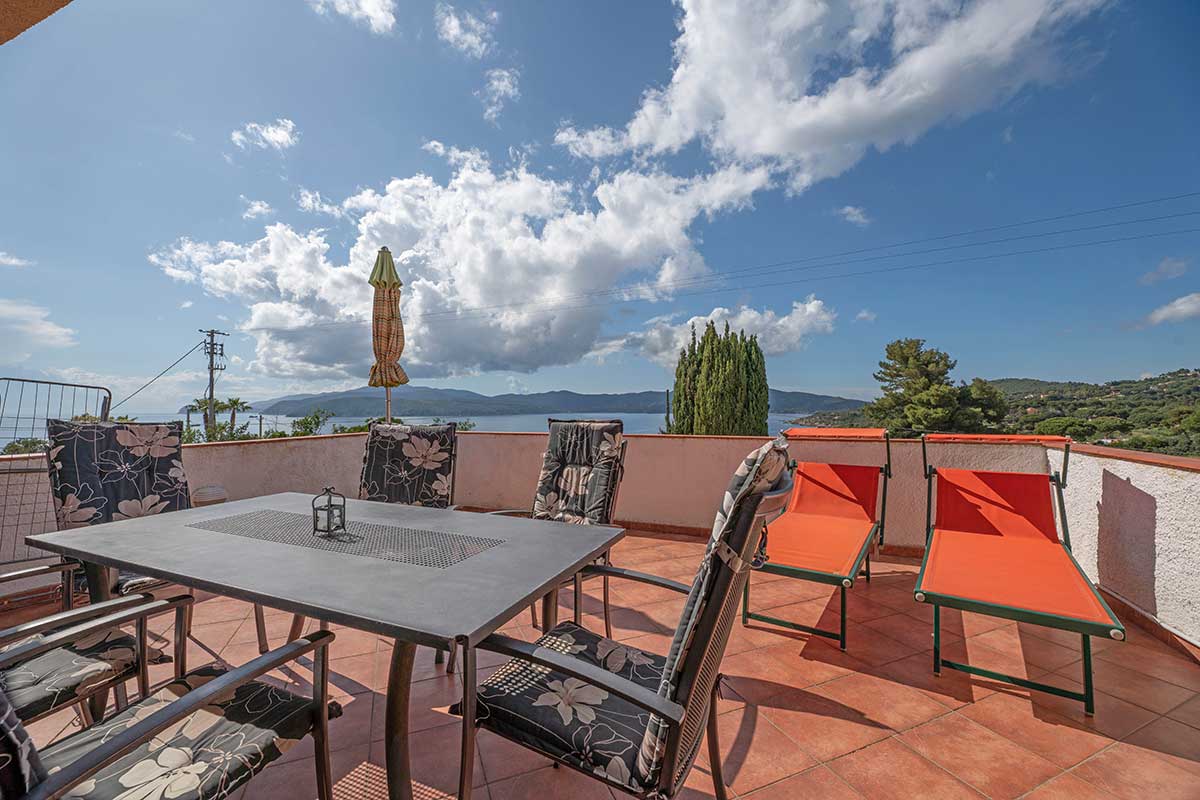 Terrazza Appartamenti La Turistica a Capoliveri