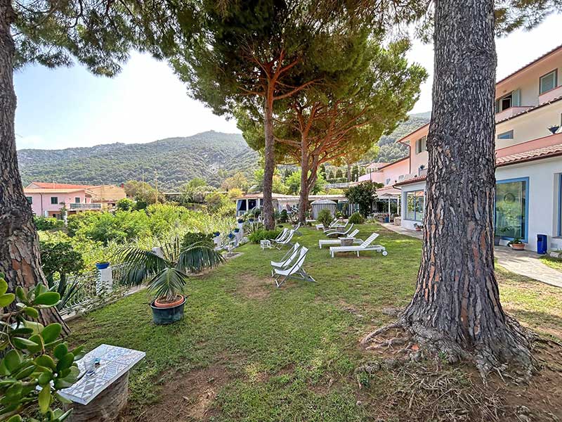 Giardino Hotel Sant Andrea